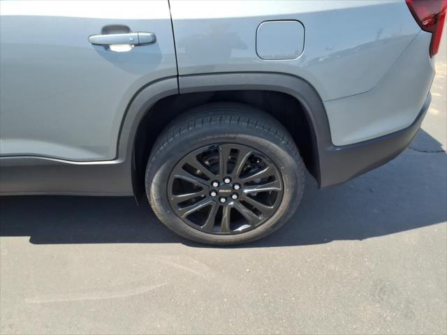 2023 GMC Acadia AWD SLT
