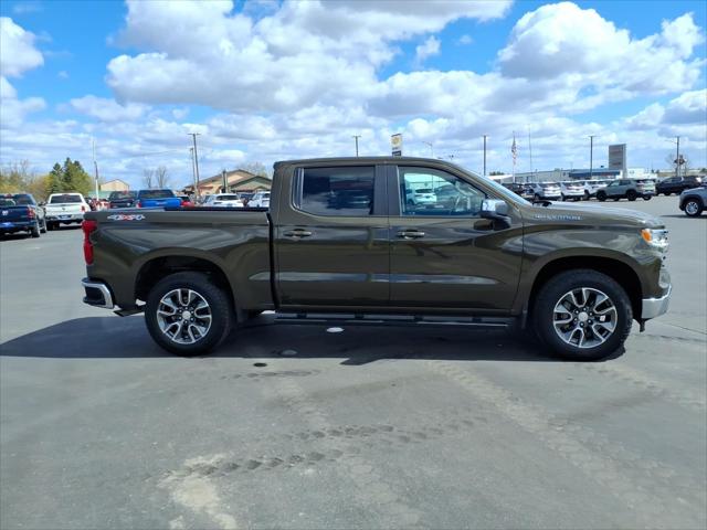 2023 Chevrolet Silverado 1500 4WD Crew Cab Short Bed LT with 2FL