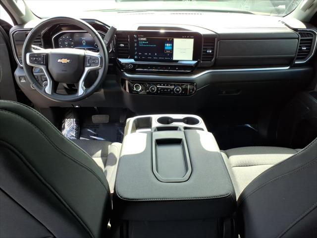 2023 Chevrolet Silverado 1500 4WD Crew Cab Short Bed LT with 2FL