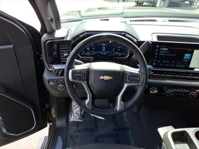 2023 Chevrolet Silverado 1500 4WD Crew Cab Short Bed LT with 2FL