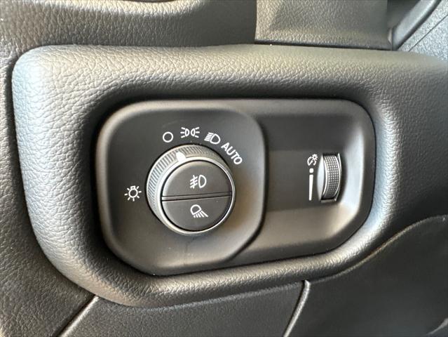 2026 Ram 2500 Lone Star Crew Cab 4x4 6'4" Box