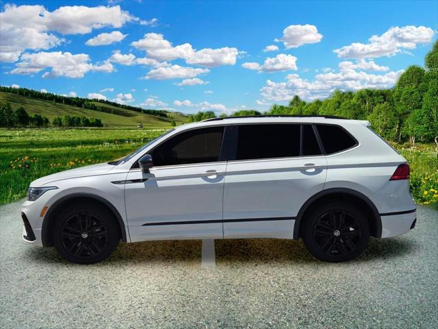 2022 Volkswagen Tiguan 2.0T SE R-Line Black