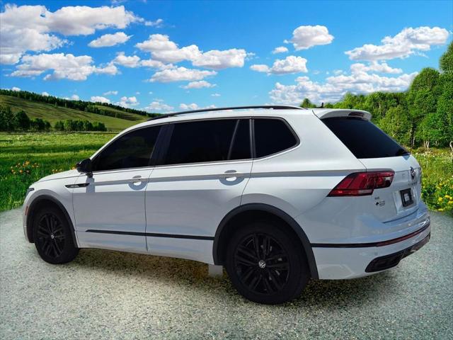 2022 Volkswagen Tiguan 2.0T SE R-Line Black