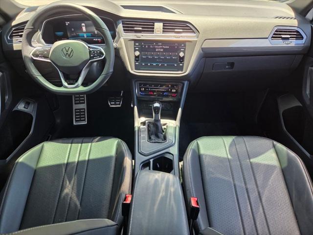 2022 Volkswagen Tiguan 2.0T SE R-Line Black