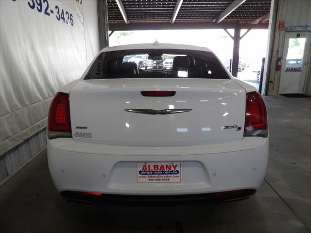 2016 Chrysler 300 300S Alloy Edition