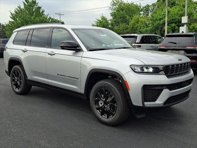 2026 Jeep Grand Cherokee L GRAND CHEROKEE L LAREDO ALTITUDE 4X4 2026 Jeep Grand Cherokee L GRAND CHEROKEE L LAREDO ALTITUDE 4X4