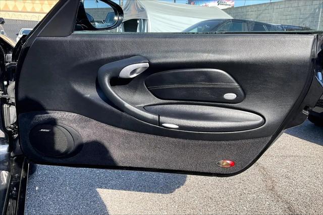 2003 Porsche 911 911 Carrera