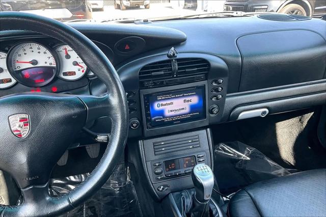 2003 Porsche 911 911 Carrera