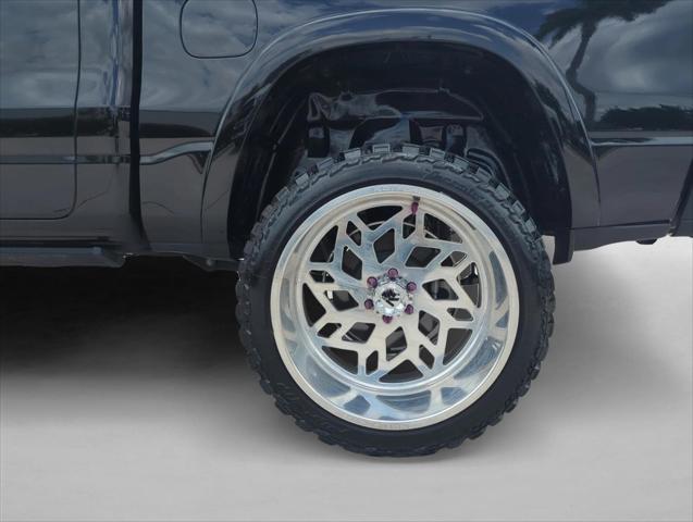 2023 Ram 1500 Limited Crew Cab 4x2 5'7" Box