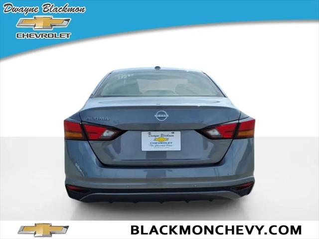 2025 Nissan Altima SV FWD