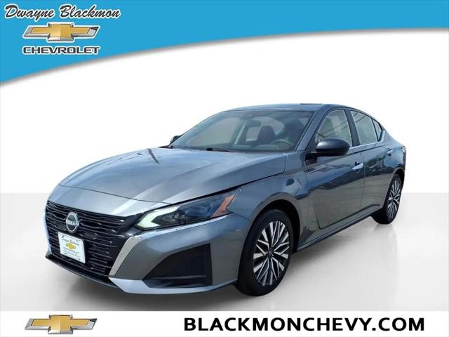 2025 Nissan Altima SV FWD