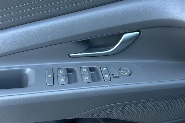 2023 Hyundai Elantra Hybrid Blue