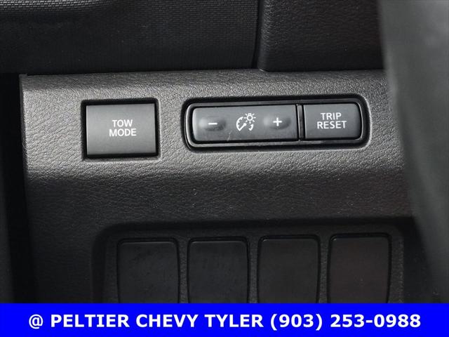 2024 Nissan Frontier Crew Cab PRO-X 4x2