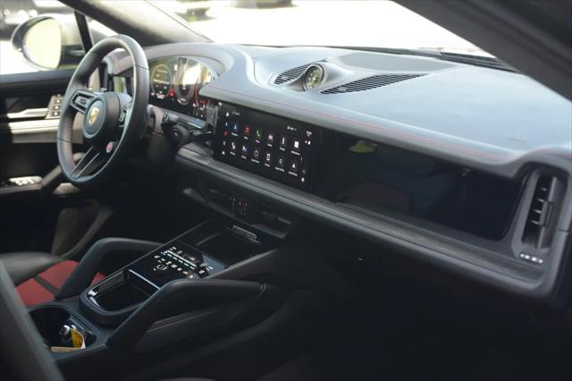 2024 Porsche Cayenne Turbo GT