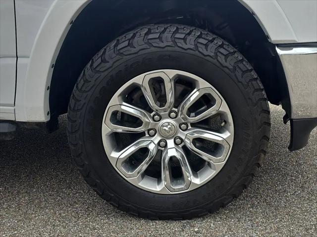 2022 Ram 1500 Laramie Crew Cab 4x4 5'7" Box
