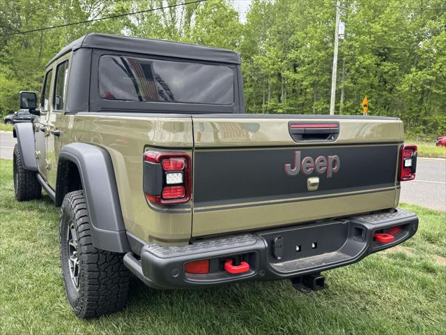 2026 Jeep Gladiator GLADIATOR SHADOW OPS 4X4 2026 Jeep Gladiator GLADIATOR SHADOW OPS 4X4
