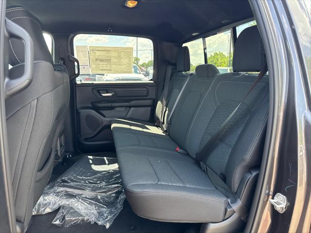 2026 Ram 1500 Express Crew Cab 4x4 5'7" Box