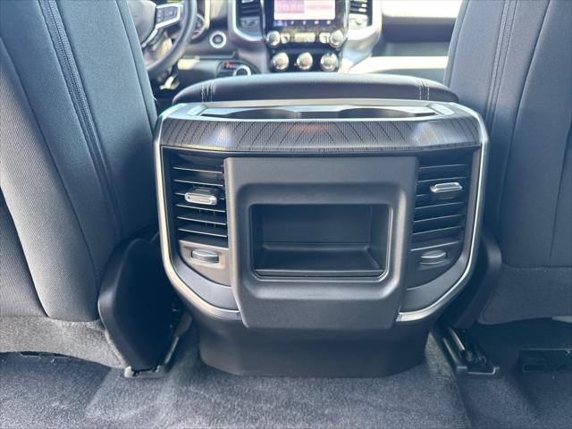 2026 Ram 1500 Express Crew Cab 4x4 5'7" Box