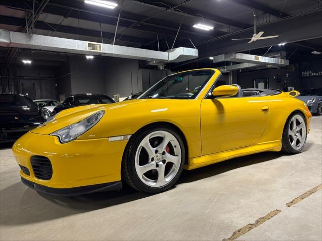2004 Porsche 911 Carrera 4S