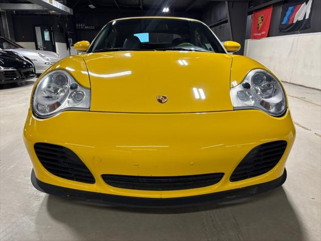 2004 Porsche 911 Carrera 4S