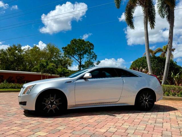 2011 Cadillac CTS Standard