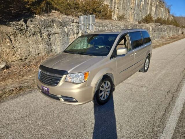 2015 Chrysler Town & Country Touring for sale in Springfield, MO