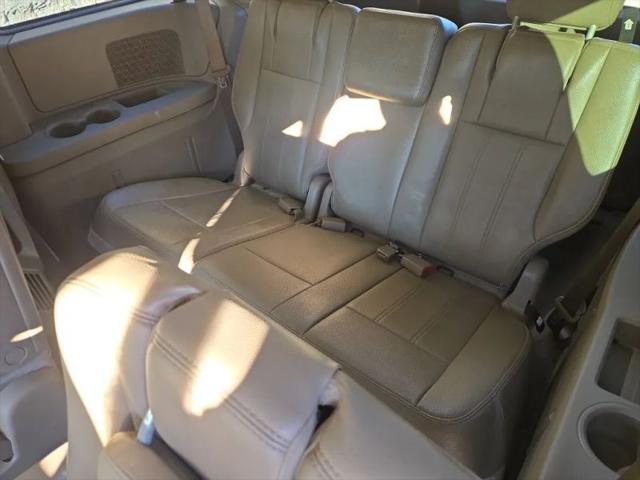 2015 Chrysler Town & Country Touring