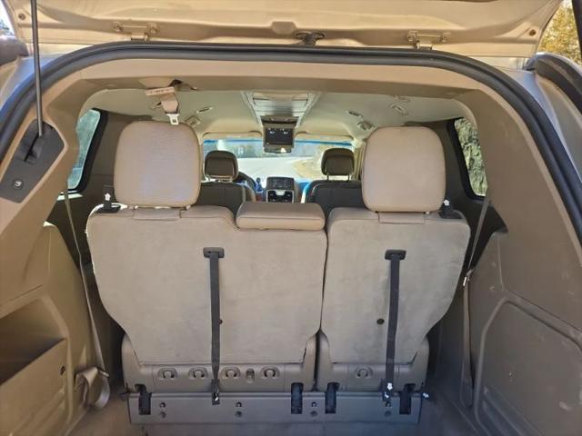2015 Chrysler Town & Country Touring