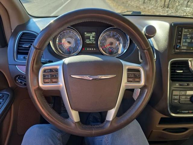 2015 Chrysler Town & Country Touring