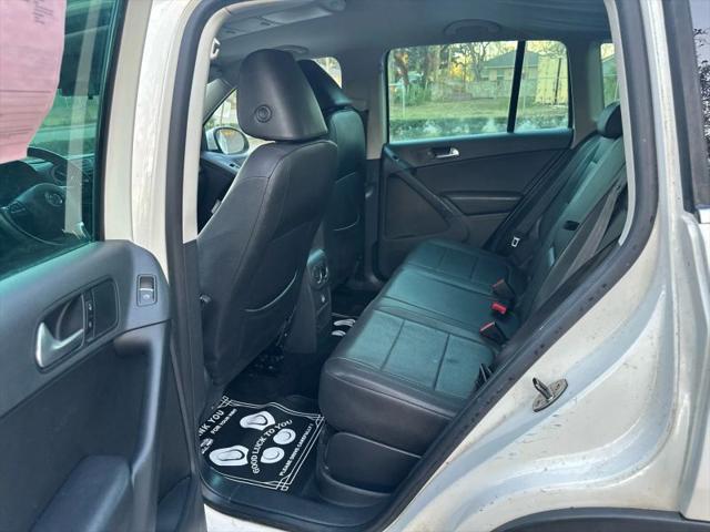 2011 Volkswagen Tiguan SE