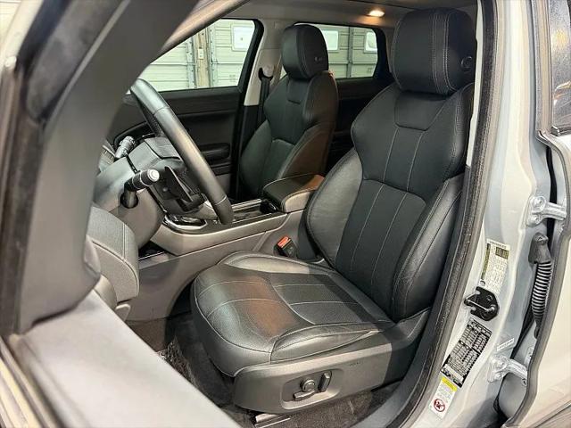 2019 Land Rover Range Rover Evoque SE