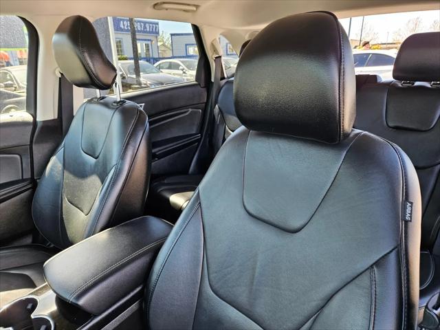 2017 Ford Edge Titanium