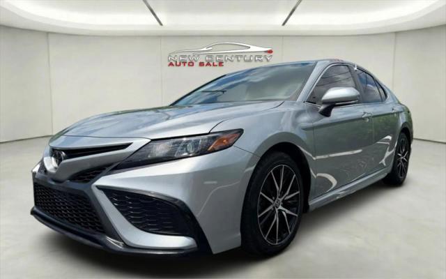 2022 Toyota Camry SE for sale in Lake Worth, FL