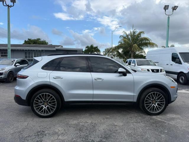 2019 Porsche Cayenne Base