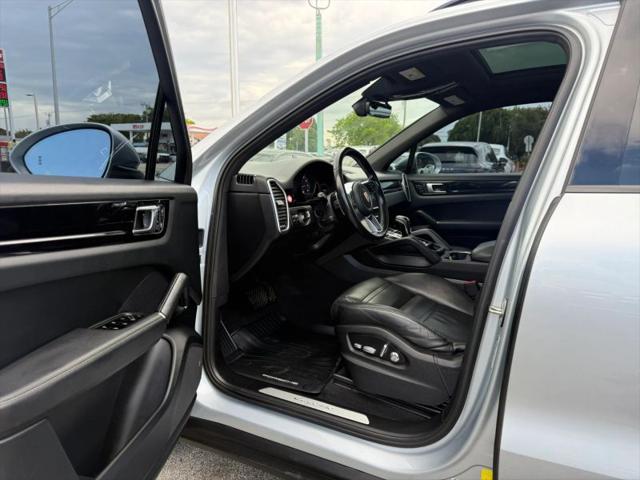 2019 Porsche Cayenne Base