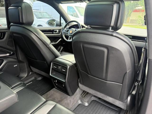 2019 Porsche Cayenne Base