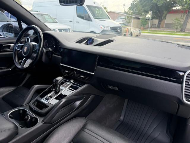 2019 Porsche Cayenne Base