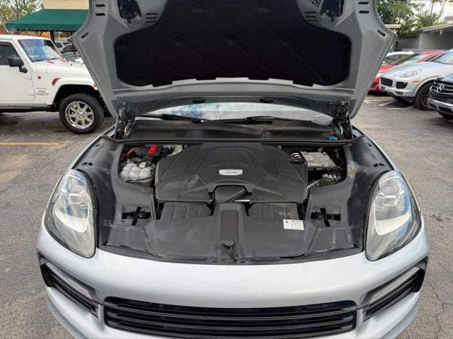 2019 Porsche Cayenne Base