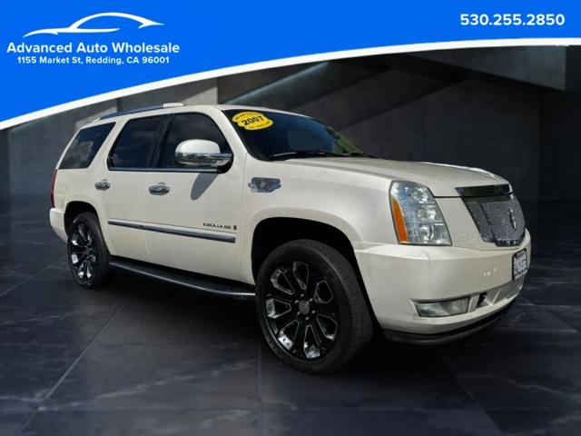 2007 Cadillac Escalade Standard