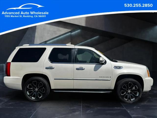 2007 Cadillac Escalade Standard