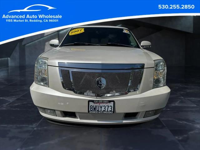 2007 Cadillac Escalade Standard