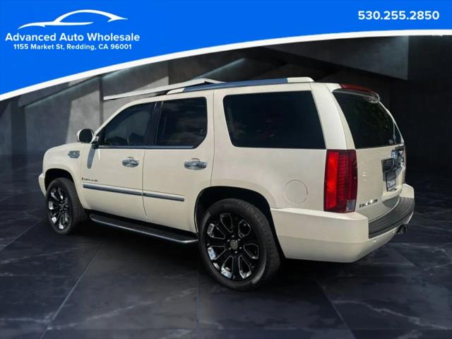 2007 Cadillac Escalade Standard