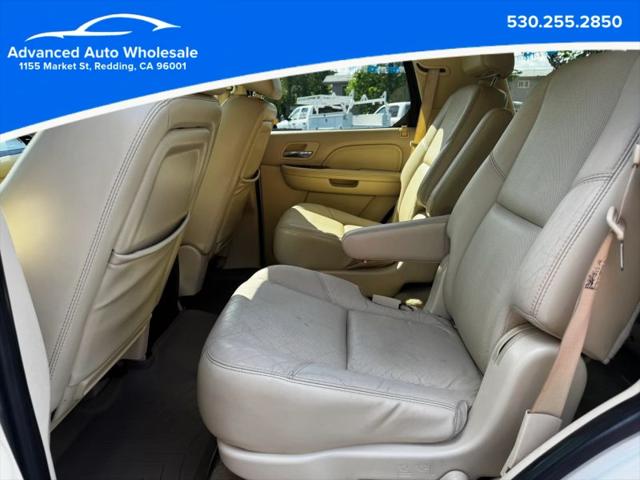 2007 Cadillac Escalade Standard