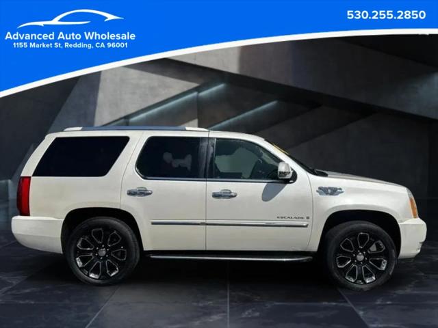 2007 Cadillac Escalade Standard