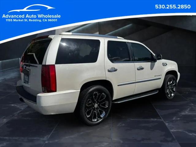 2007 Cadillac Escalade Standard