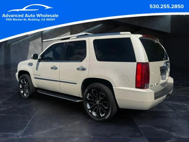 2007 Cadillac Escalade Standard