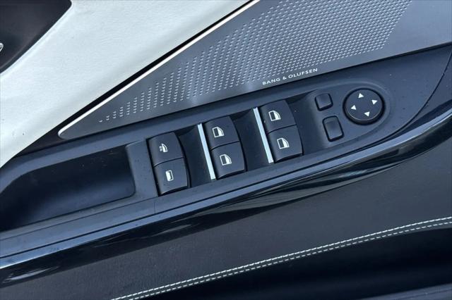 2013 BMW M6 Standard