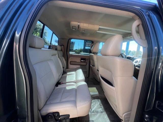 2004 Ford F-150 LARIAT
