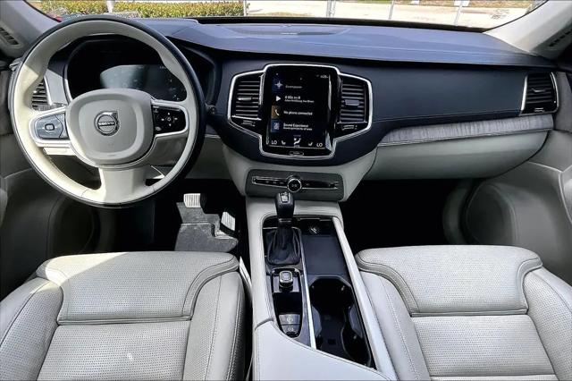 2022 Volvo XC90 T6 Inscription 6 Passenger