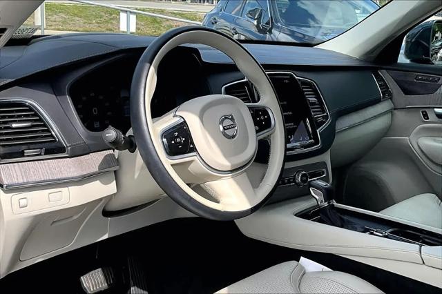 2022 Volvo XC90 T6 Inscription 6 Passenger